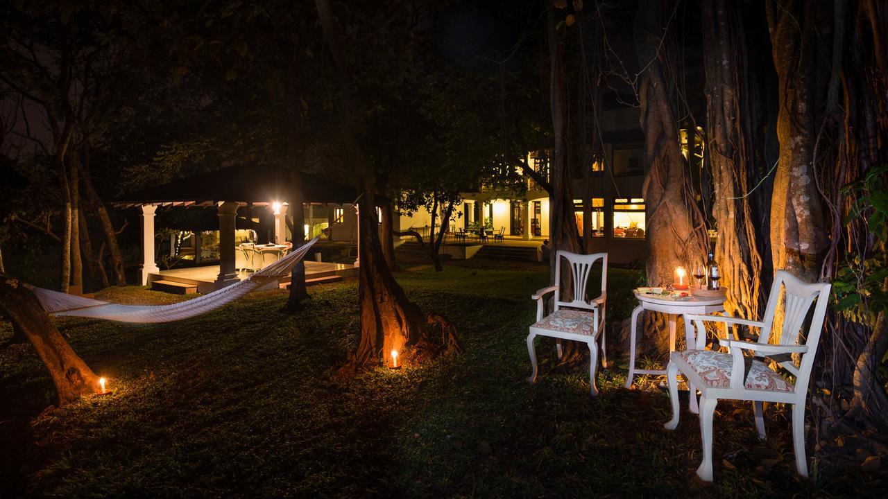 The Postcard Velha, Goa Hotel Олд Гоа Екстериор снимка
