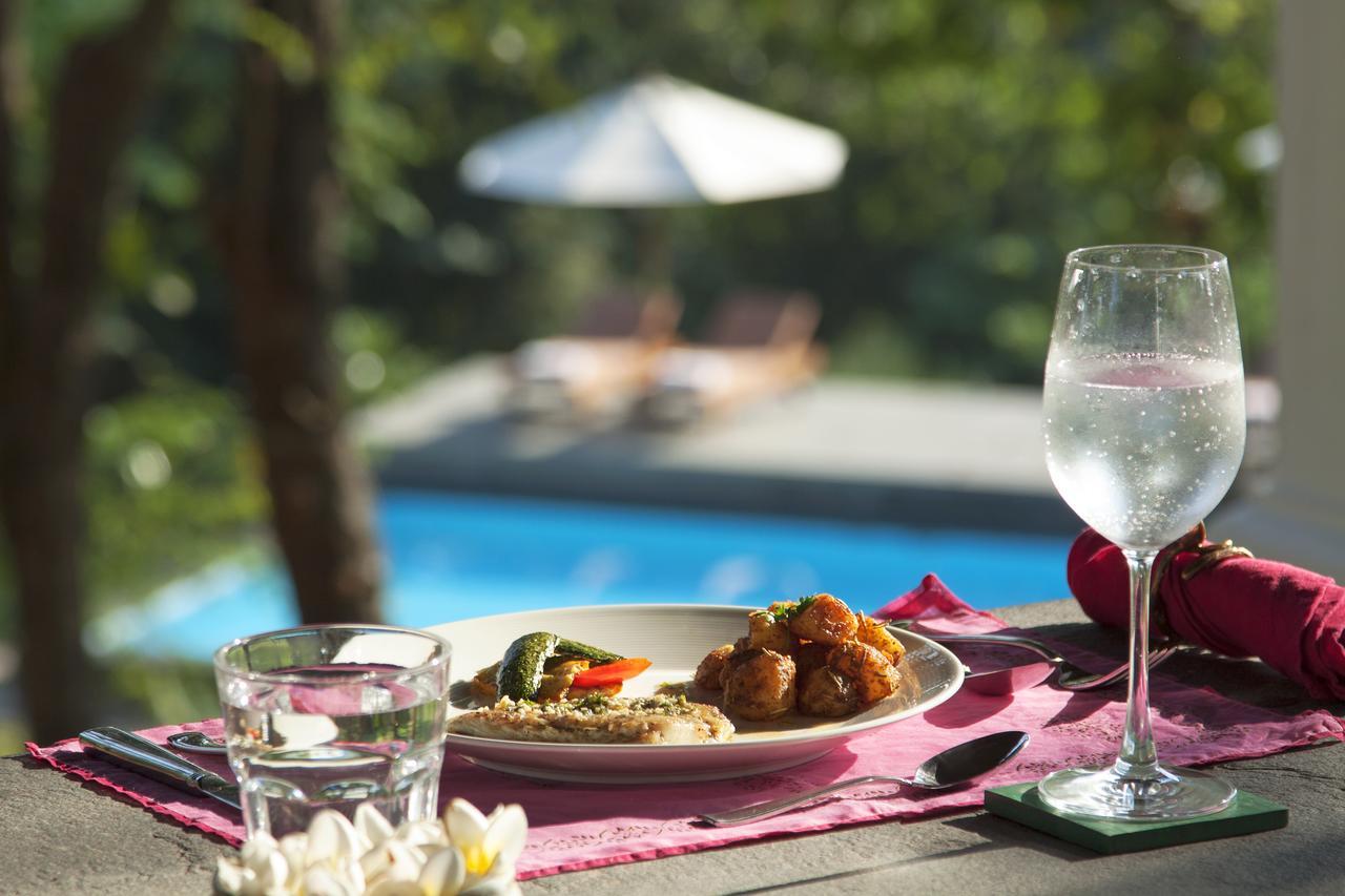 The Postcard Velha, Goa Hotel Олд Гоа Екстериор снимка